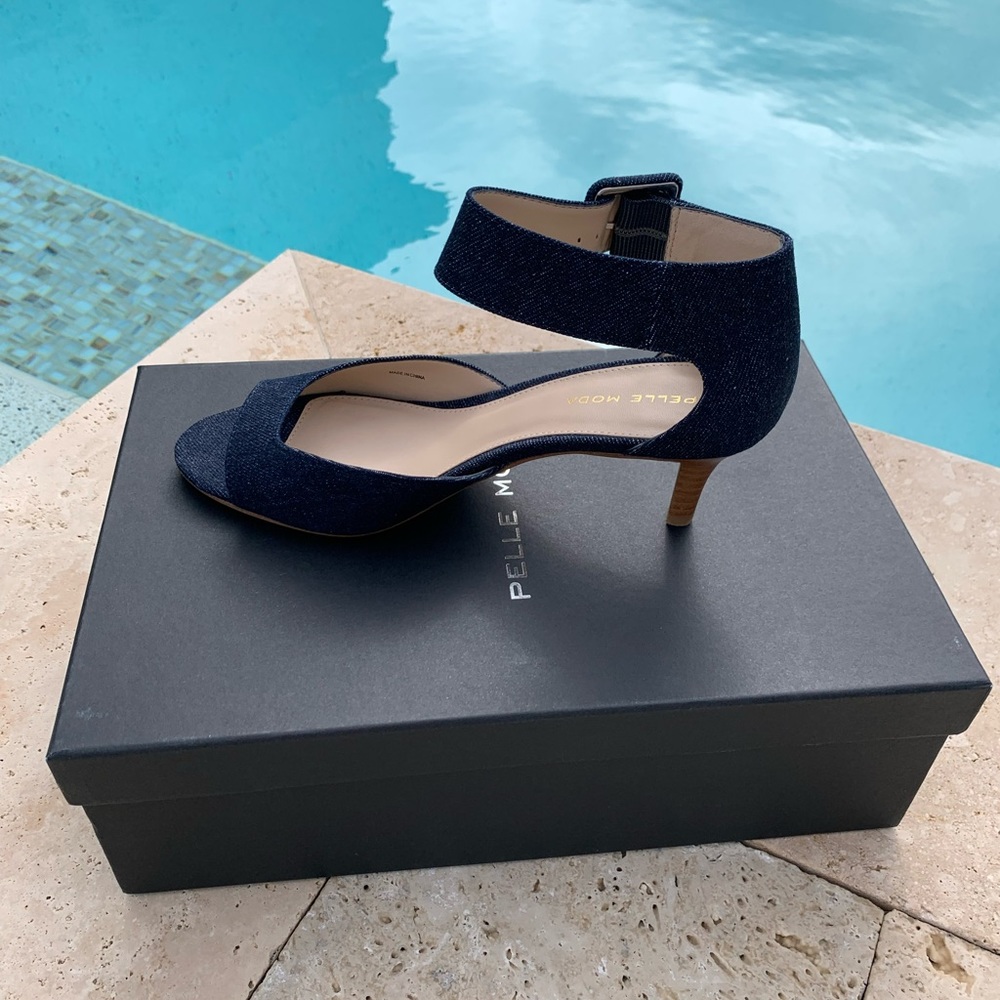 Pelle Moda Berlin dark denim kitten peep toe